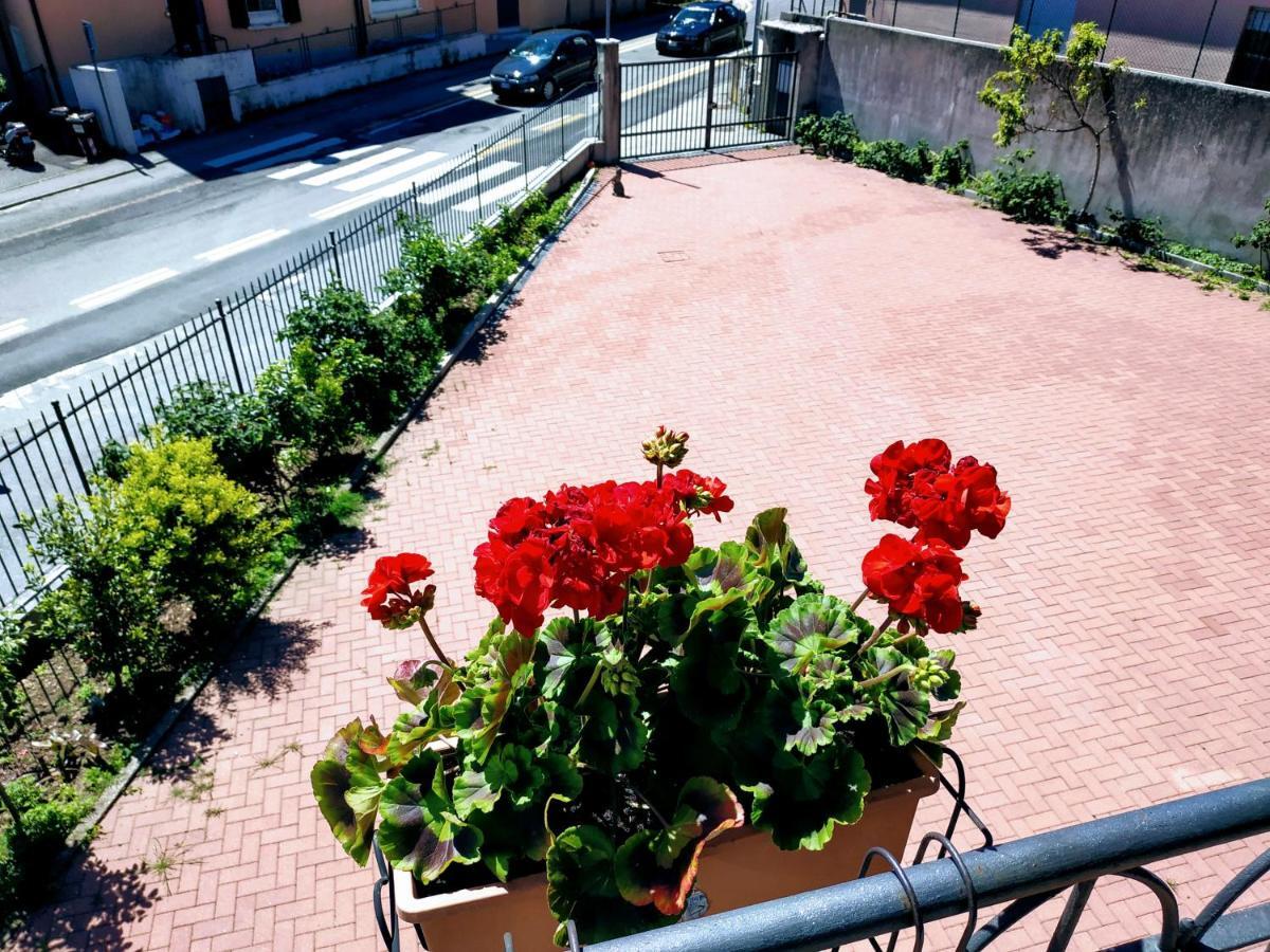 Casa Marina Apartment Вербания Екстериор снимка